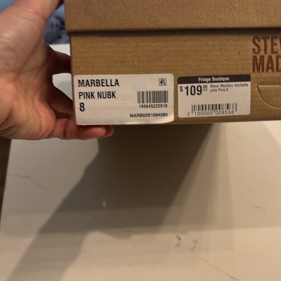 Shoes - Picture 4 of 4